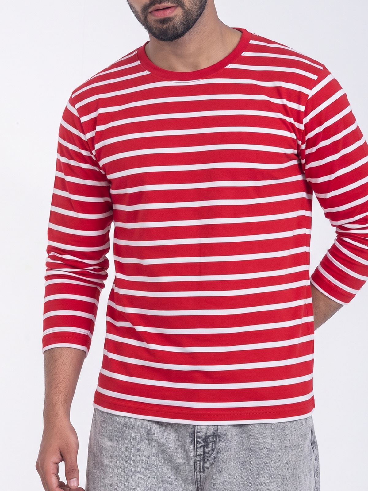 Full Sleeve — Stripe Red & White Texture Detail